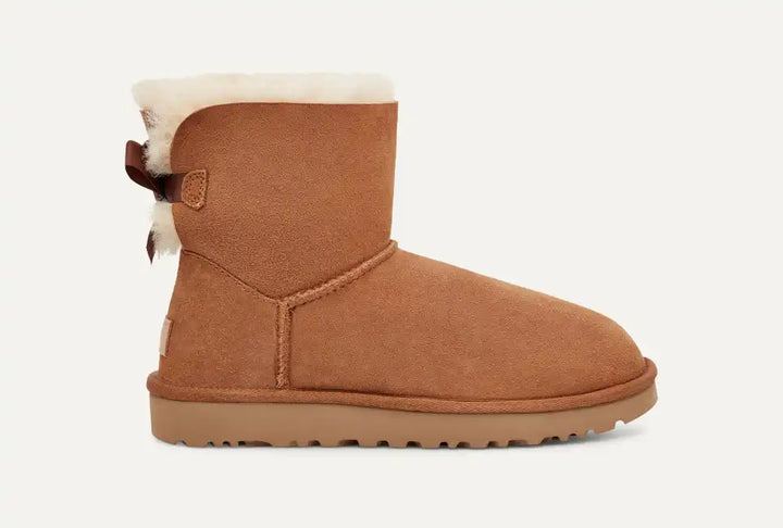 UGG Women's Mini Bailey Bow II Boot - Chestnut