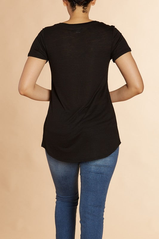 ONE POCKET, V-NECK SHORT SLEEVE BOYFRIEND TEE