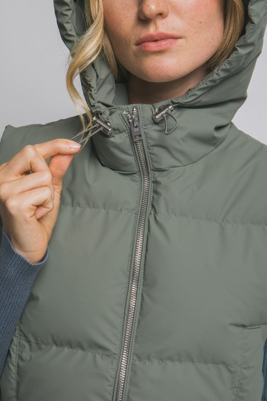 Cropped Puffer Vest with Hood & Adjustable Drawstrings