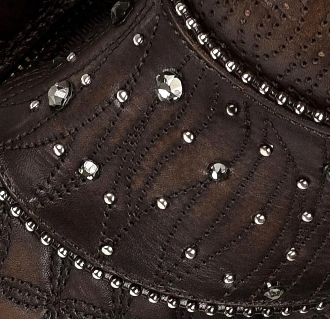 LD BLACK/BROWN EMBROIDERY & STUDS ROUND TOE