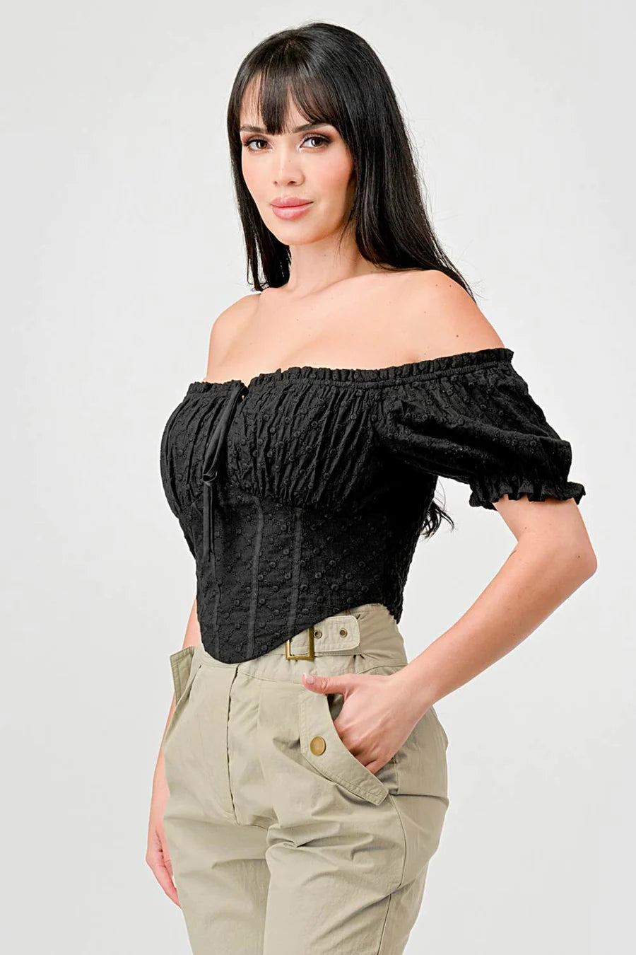 EYELET WOVEN RUFFLED OFF SHOULDER RUCHED SWEETHEART CROPPED TOP