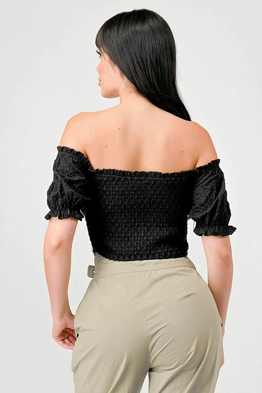 EYELET WOVEN RUFFLED OFF SHOULDER RUCHED SWEETHEART CROPPED TOP