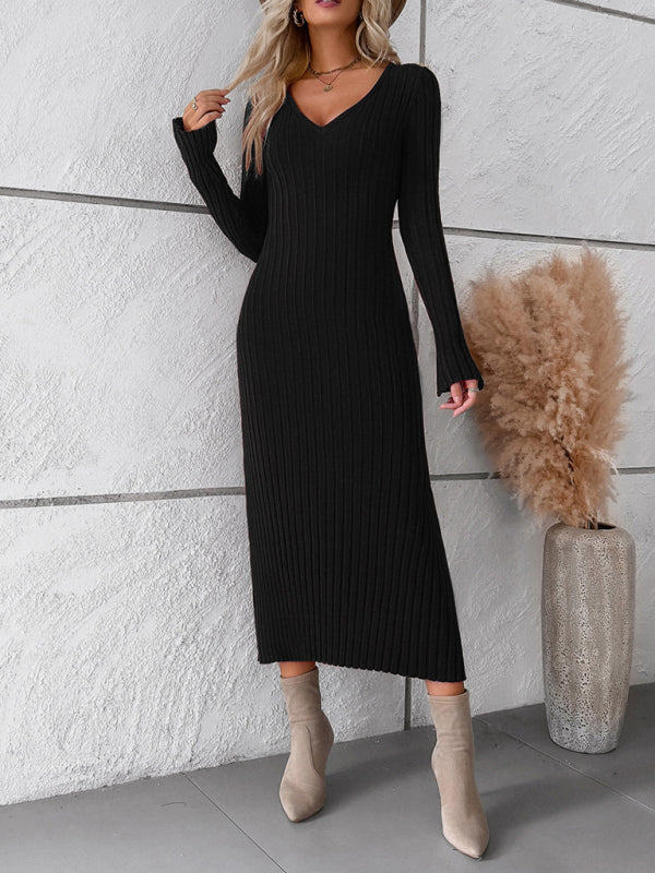 Elegant solid color V-neck long-sleeved sweater dress